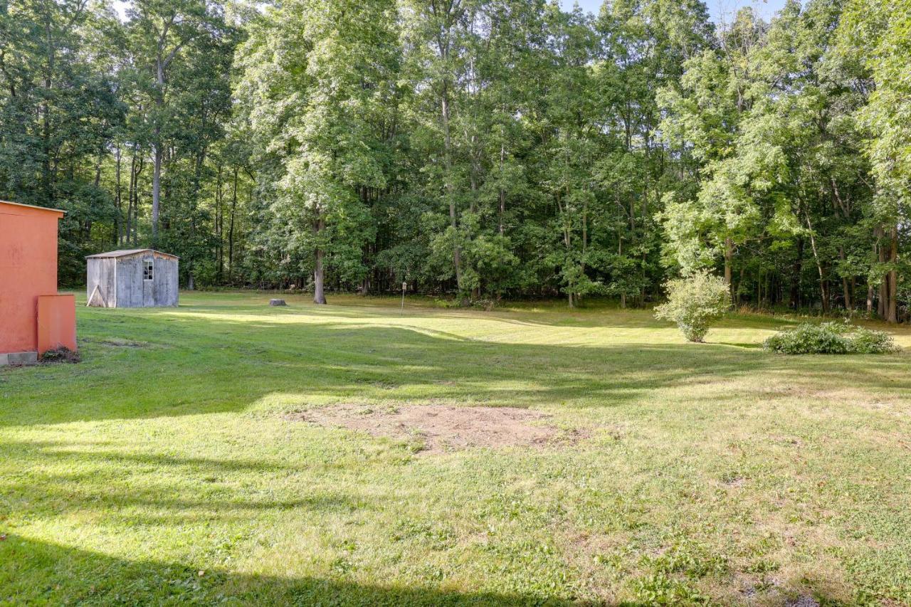 Charming Watkins Glen Home With Yard! Exterior photo
